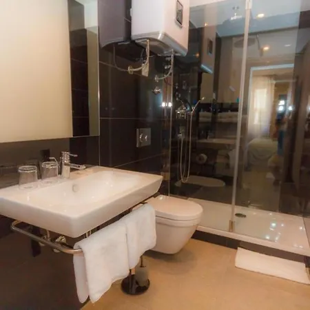 Bernardi 2 Πανσιόν