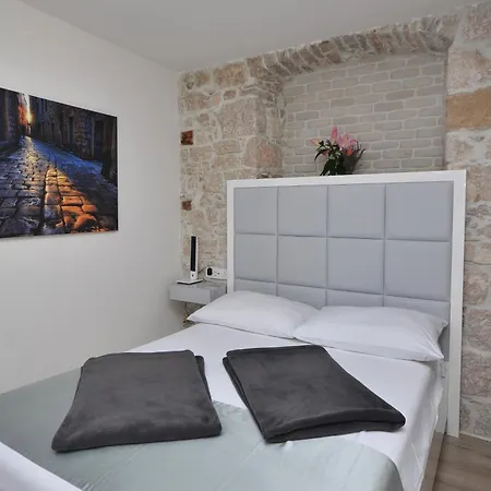 Bernardi 2 Πανσιόν Σπλιτ