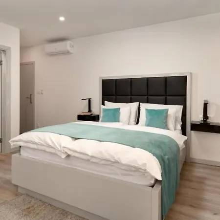 Bernardi 2 ゲストハウス スプリト