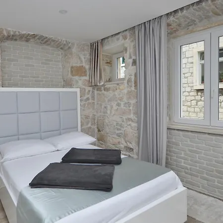 ゲストハウス Bernardi 2