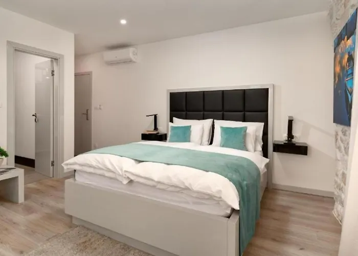 Bernardi 2 Pensionat Split